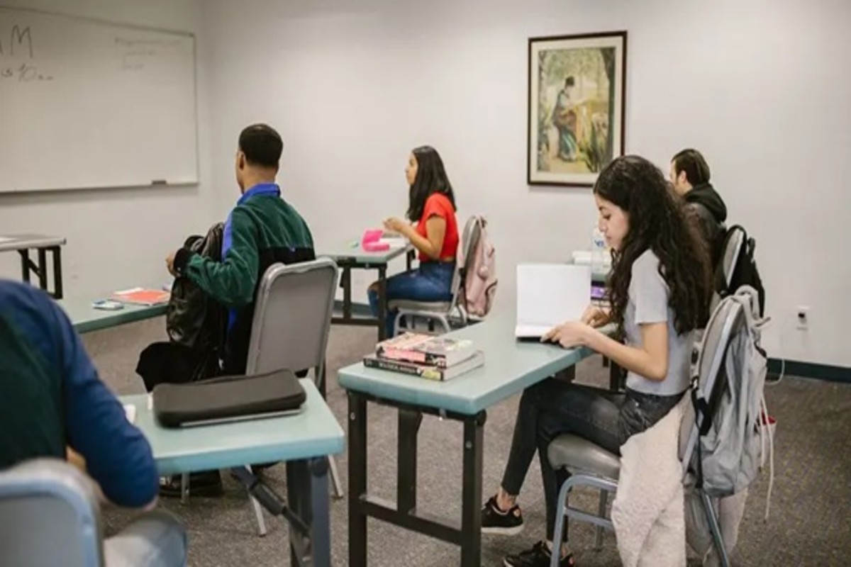 JEE Mains 2025 Session 2 Exam From Tomorrow