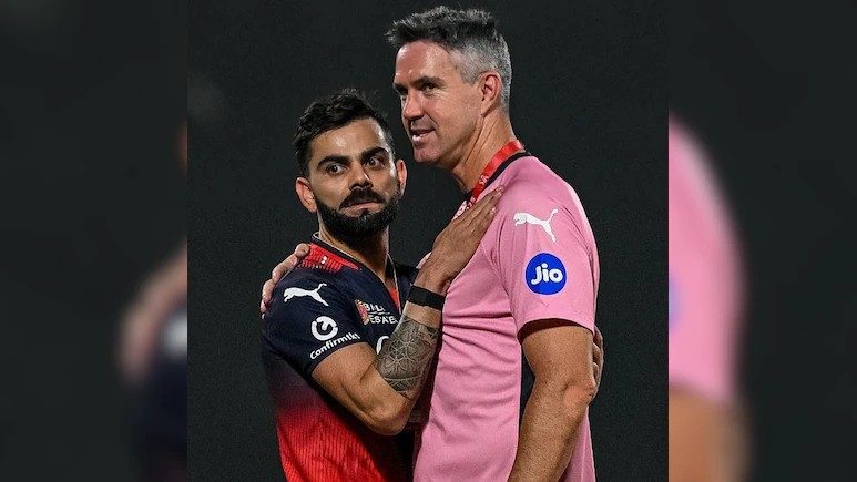 Virat Kohli & Kevin Pietersen Viral Photo