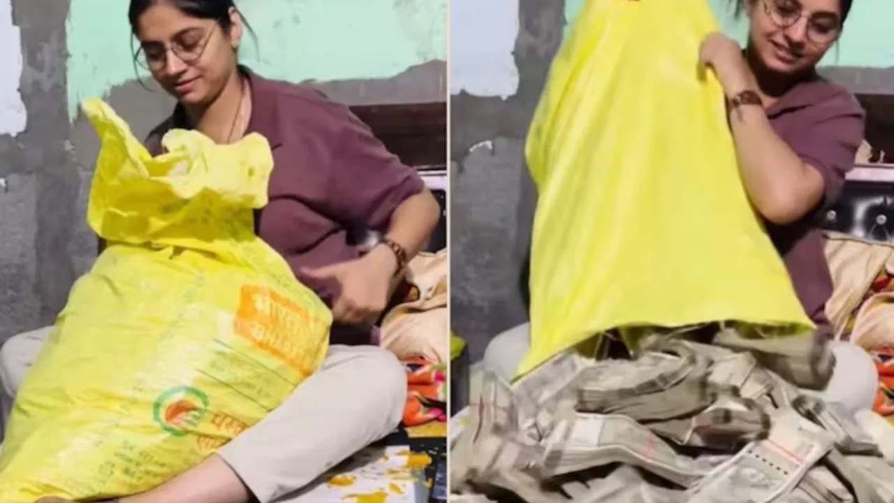 Girl Shows His Money in Unique Way
