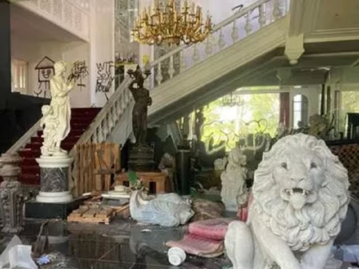 Abandoned Property with Millions Carelessly