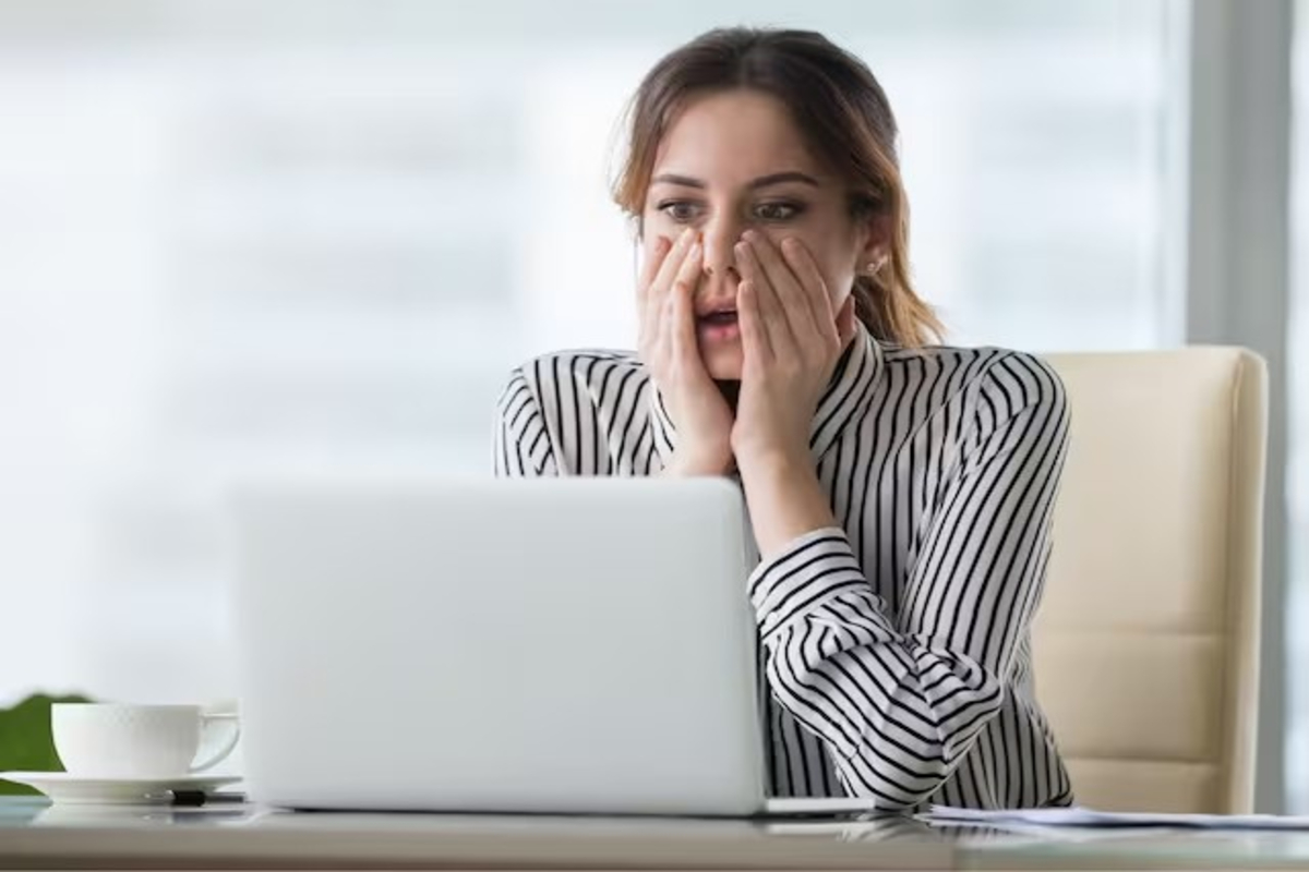 Woman Discovers Husband Affair