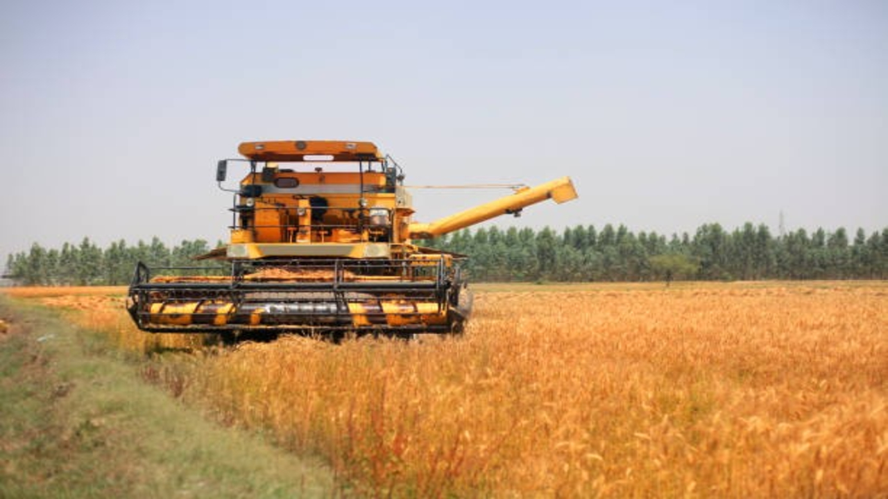 Combine harvester subsidy scheme 1