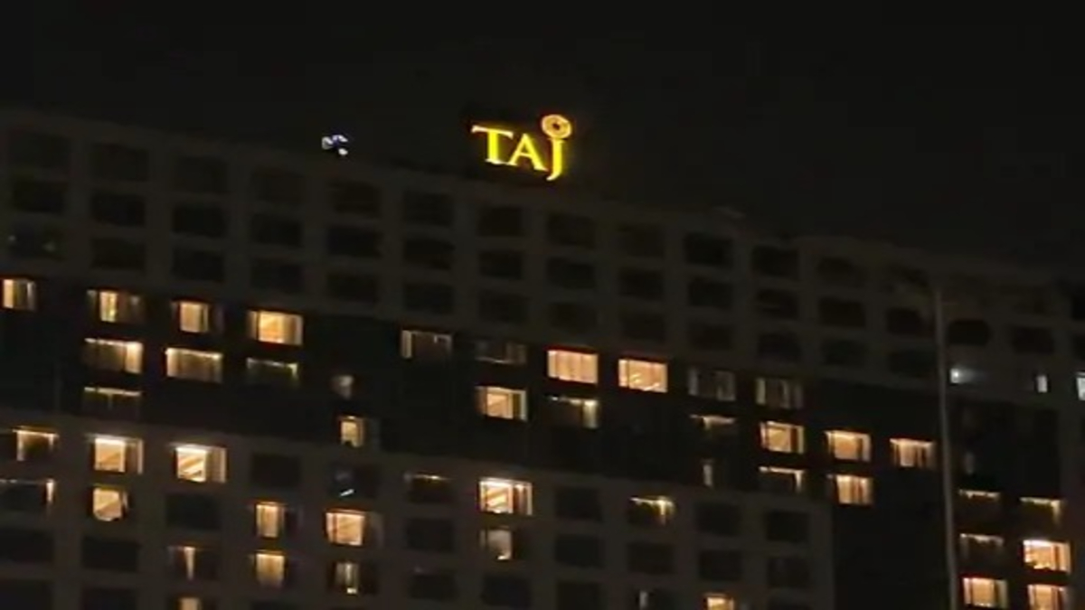 Taj Skyline Hotel bomb threat 1