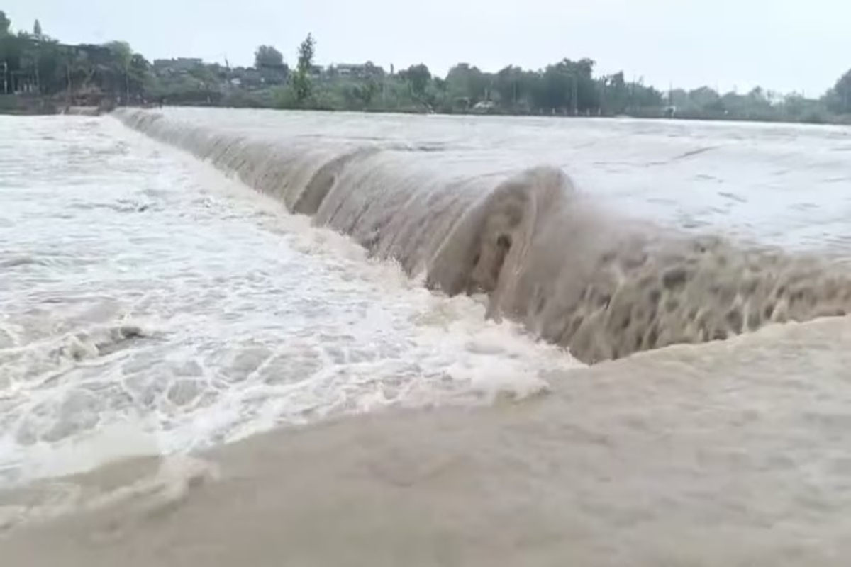Gujarat Red Alert Rain Forecast