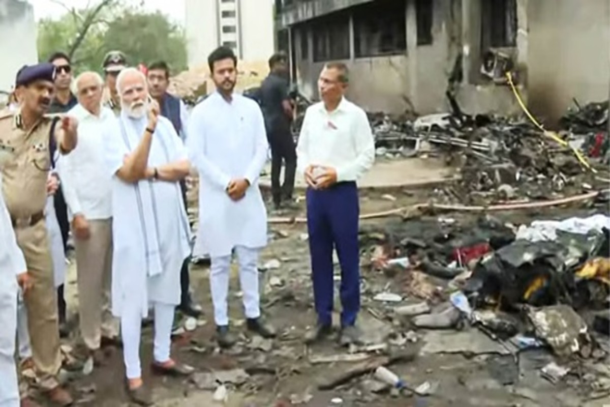 Pm Modi In Ahmedabad