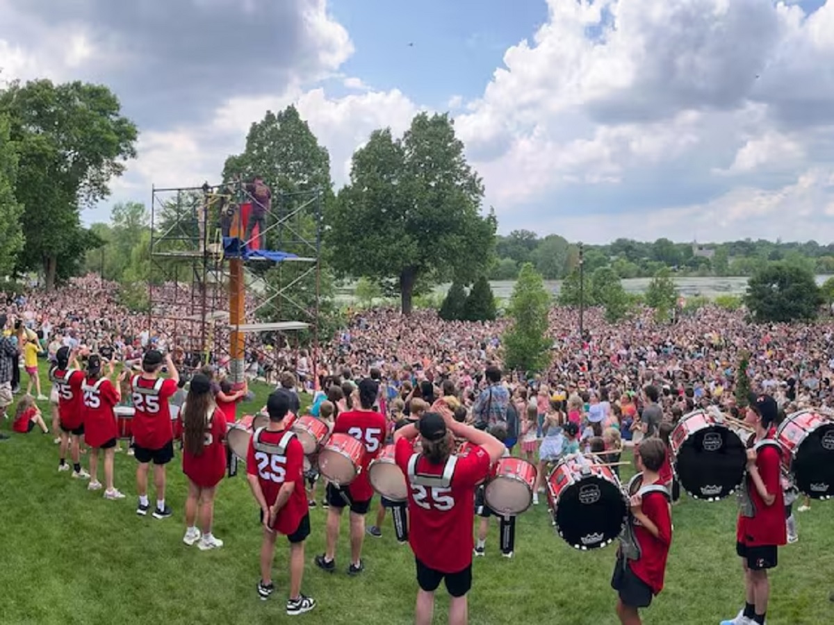 Minneapolis Celebrates Unique Ritual