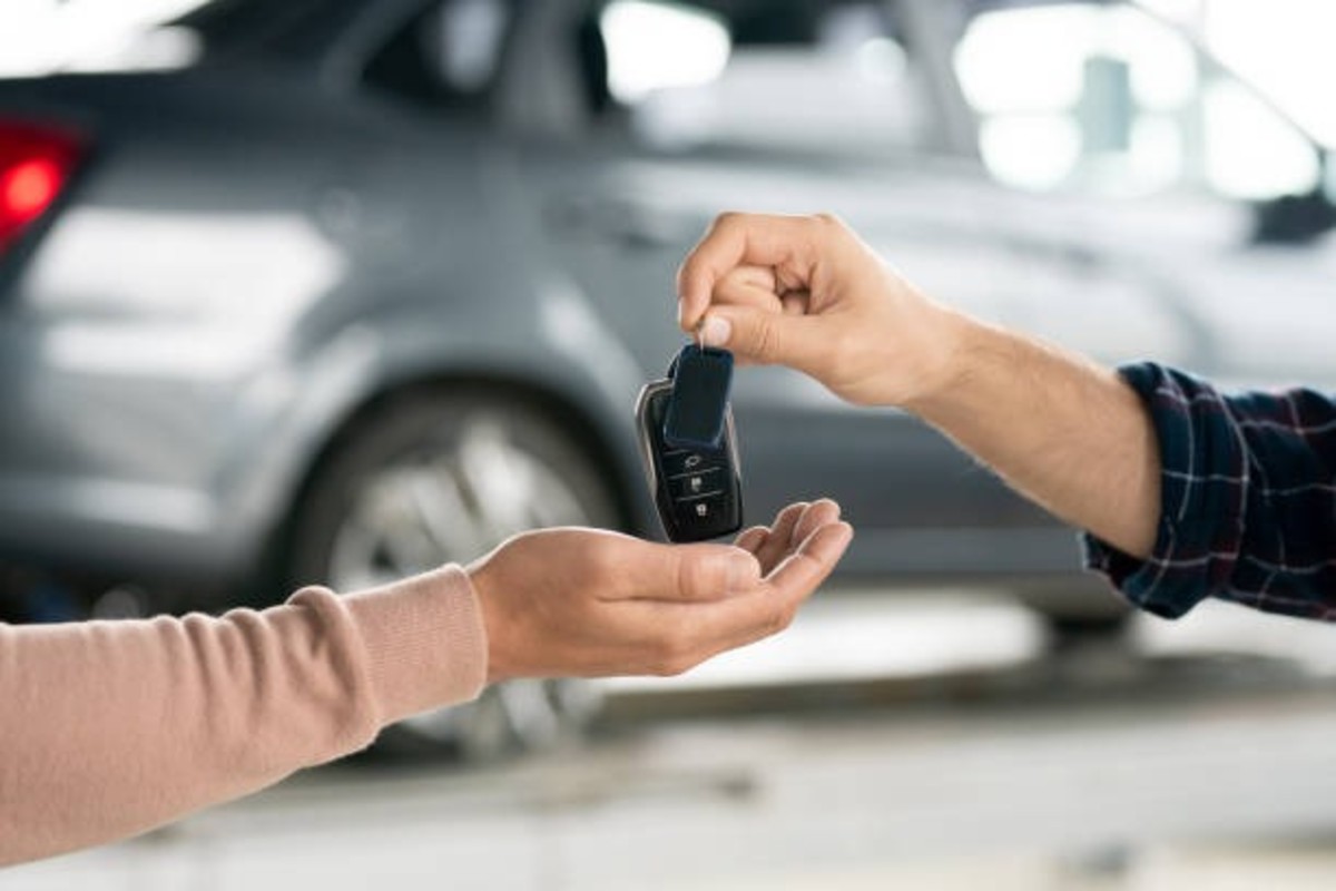 Loan Fraud Using Vehicle Documents