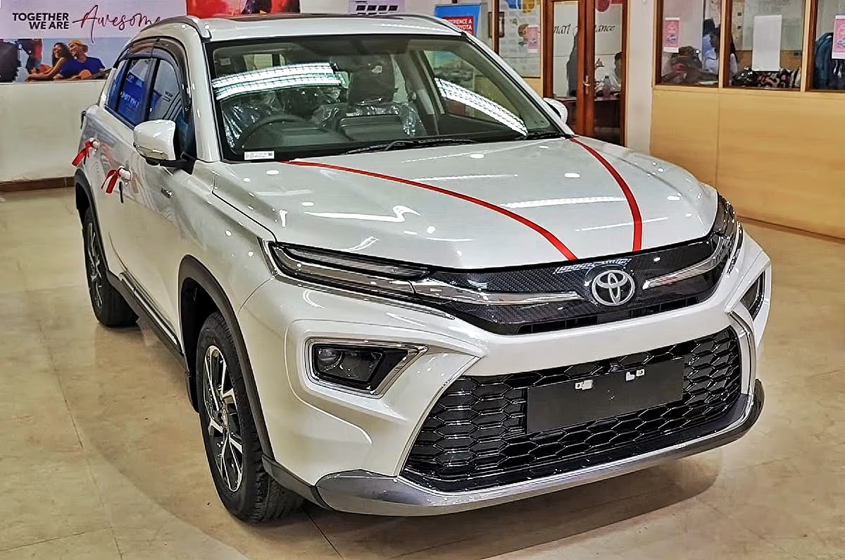 Toyota Hyryder Hybrid.2 Satya Day