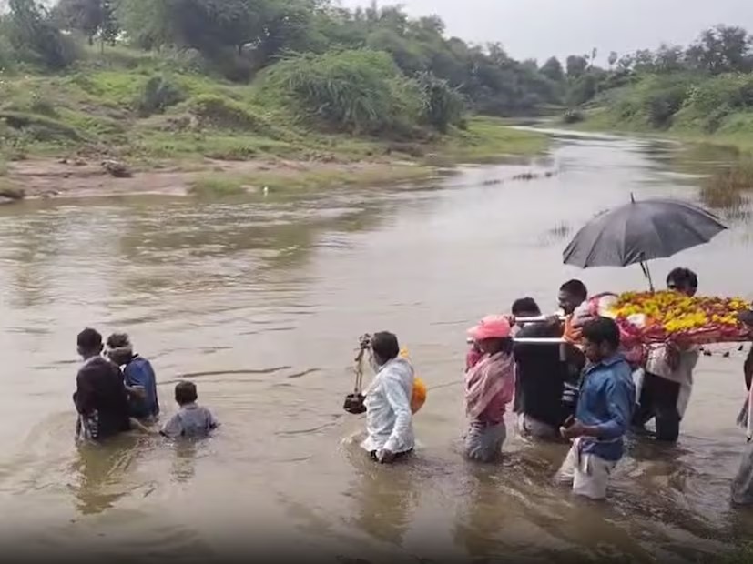 Tribal Funeral River Crossing Gujarat