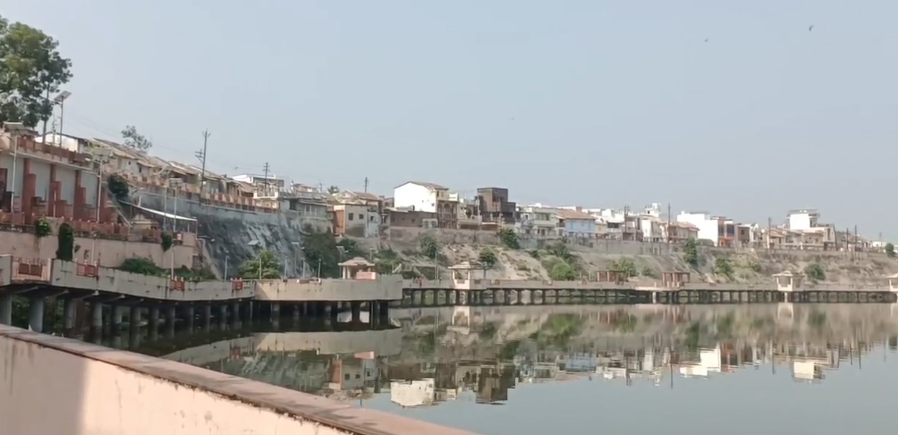 હજારો વર્ષ જૂનું શર્મિષ્ઠા તળાવ આજે પણ વડનગરની સંસ્કૃતિ અને આધુનિકતાનું પ્રતીક 3 sharmishtha talav vadnagar 1