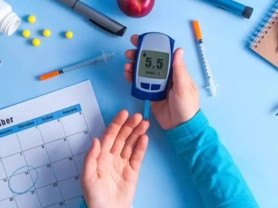 શું તમારા શરીર પર પણ દેખાય છે આ ૫ લક્ષણો? 3 Diabetes
